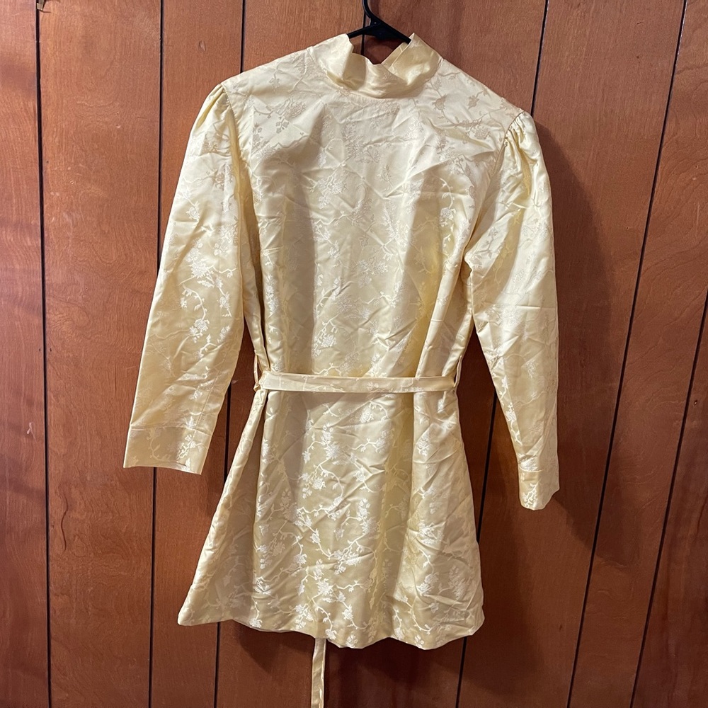 Matte Silk Yellow Floral Mini Dress Size L EUC